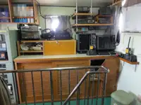 সরবরাহ জাহাজ বিক্রির জন্য