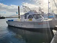 Trawler বিক্রির জন্য