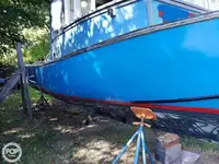 ফেরি জাহাজ বিক্রির জন্য