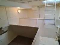 লংলাইনার বিক্রির জন্য