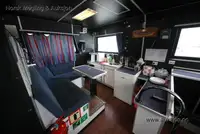 ক্যাটামারান বিক্রির জন্য