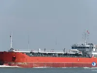 তেল/রাসায়নিক ট্যাঙ্কার বিক্রির জন্য