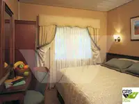 ক্রুজ জাহাজ বিক্রির জন্য