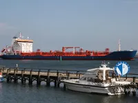 তেল/রাসায়নিক ট্যাঙ্কার বিক্রির জন্য