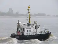 ক্রু বোট বিক্রির জন্য