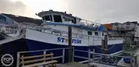 ক্যাটামারান বিক্রির জন্য