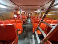 ক্রু বোট বিক্রির জন্য