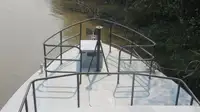প্যাট্রোল বোট বিক্রির জন্য