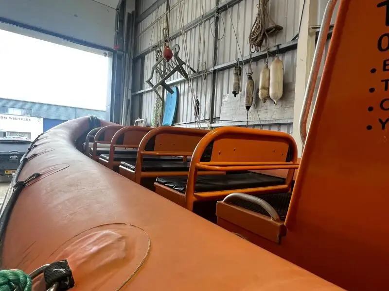 ওয়ার্ক বোট বিক্রির জন্য