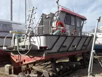 ওয়ার্ক বোট বিক্রির জন্য