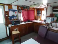 টগবোট বিক্রির জন্য