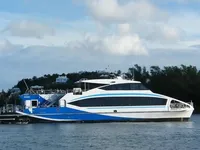 ফেরি জাহাজ বিক্রির জন্য