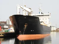 রিফার জাহাজ বিক্রির জন্য