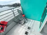 ক্রুজ জাহাজ বিক্রির জন্য