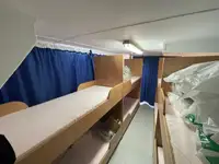 কন্টেইনার জাহাজ বিক্রির জন্য