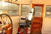 ফেরি জাহাজ বিক্রির জন্য