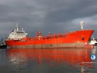 তেল/রাসায়নিক ট্যাঙ্কার বিক্রির জন্য