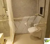 ক্রুজ জাহাজ বিক্রির জন্য