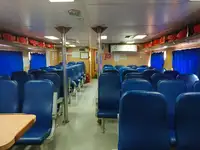 ক্রু বোট বিক্রির জন্য