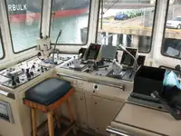 টাউবোট বিক্রির জন্য