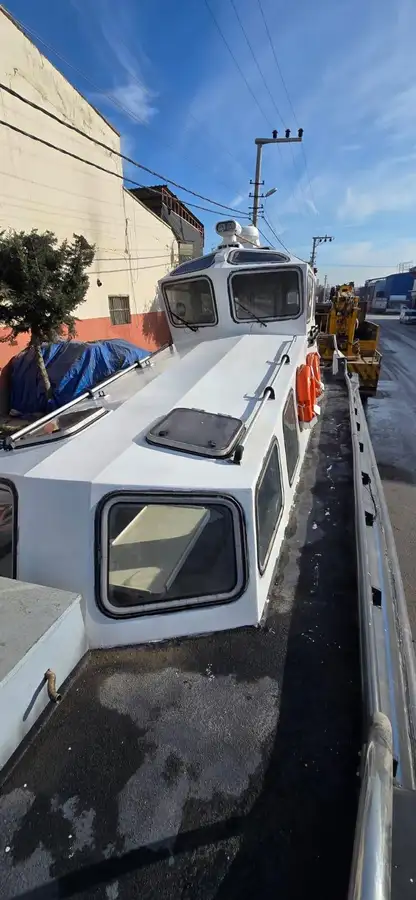 পাইলট নৌকা বিক্রির জন্য