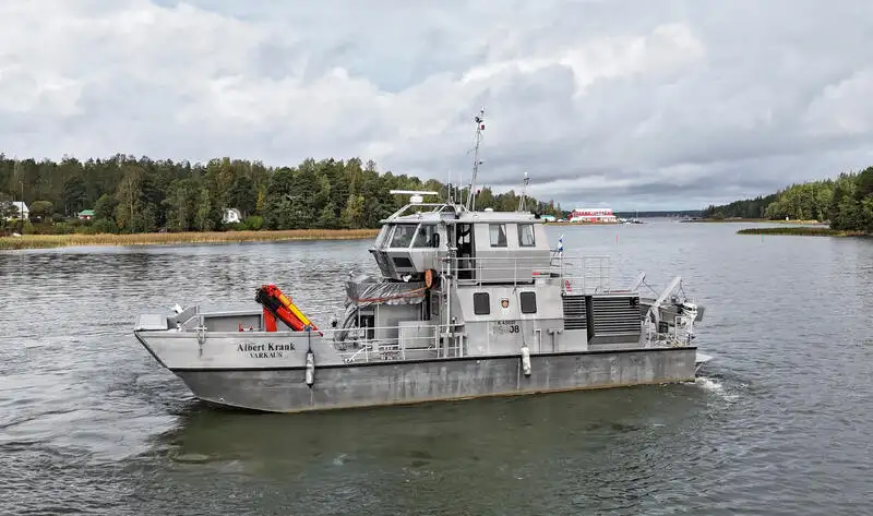 ক্যাটামারান বিক্রির জন্য