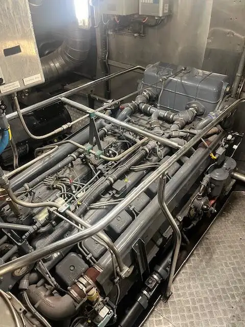 জরিপ জাহাজ বিক্রির জন্য