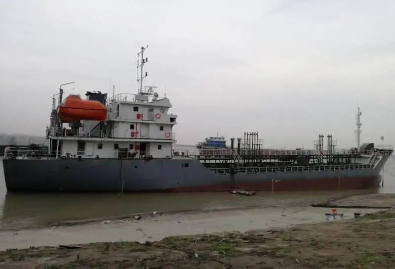 তেল ট্যাঙ্কার, রাসায়নিক ট্যাঙ্কার বিক্রির জন্য