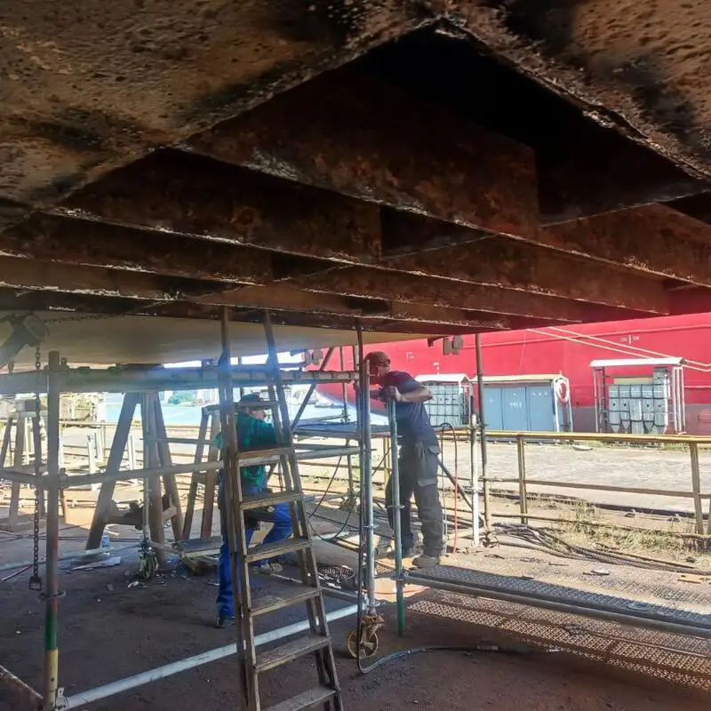 বার্জ বিক্রির জন্য