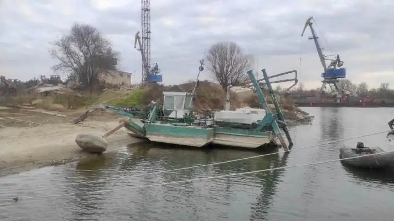 ড্রেজার বিক্রির জন্য