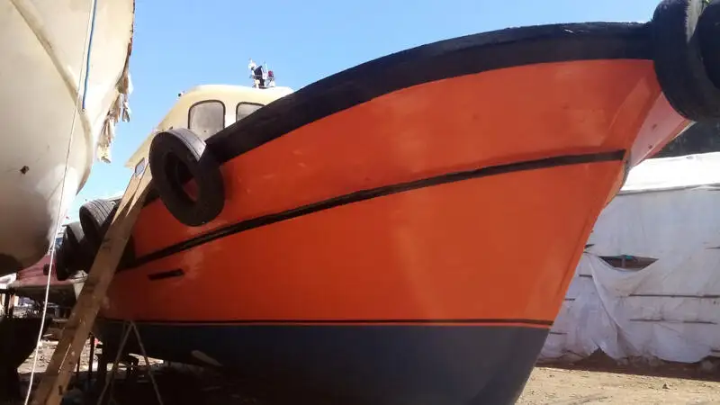 টাউবোট বিক্রির জন্য