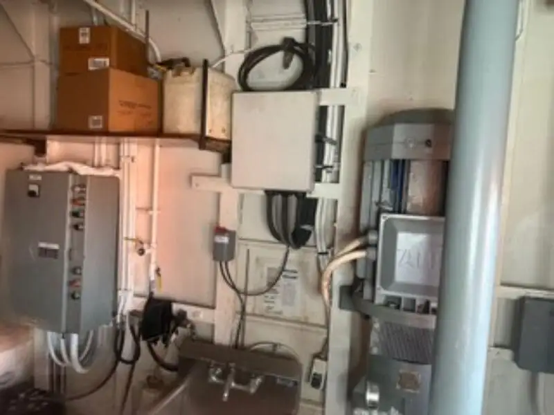 টাউবোট বিক্রির জন্য