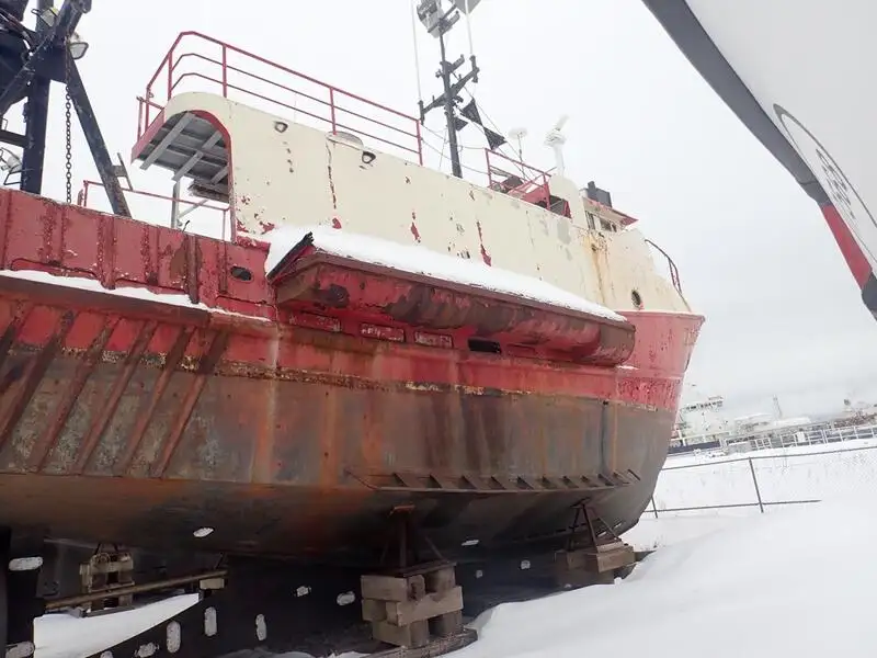 টাউবোট বিক্রির জন্য