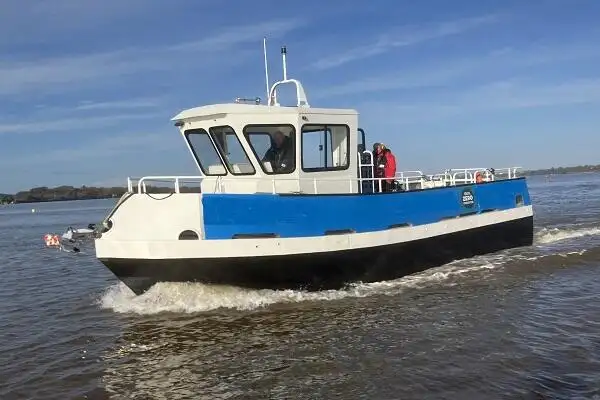 কাজের নৌকা বিক্রির জন্য