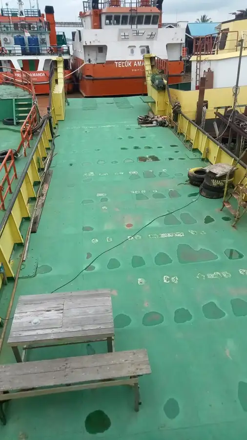 ল্যান্ডিং ক্রাফট, ট্যাংক বিক্রির জন্য