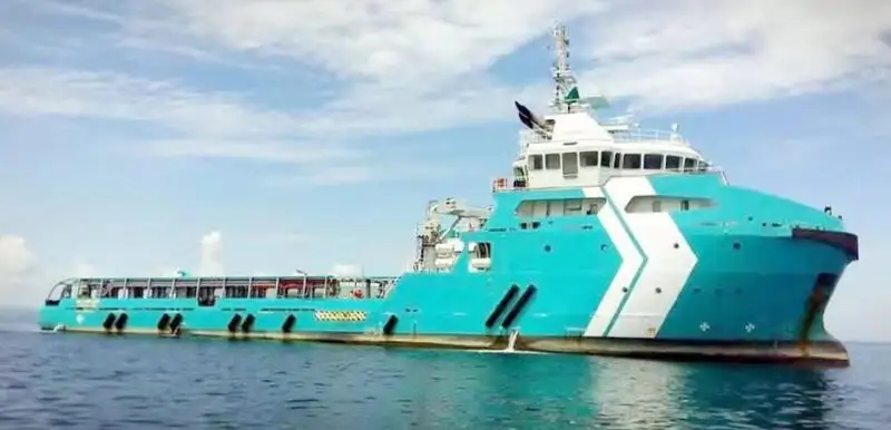 টাউবোট বিক্রির জন্য