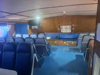 সরবরাহ জাহাজ বিক্রির জন্য