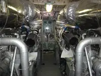 টহল নৌকা বিক্রির জন্য