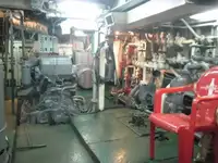 টহল নৌকা বিক্রির জন্য