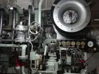 টহল নৌকা বিক্রির জন্য