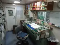 টহল নৌকা বিক্রির জন্য