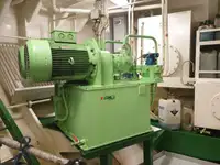 টাউবোট বিক্রির জন্য