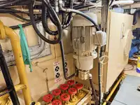 মাছ ধরার ট্রলার বিক্রির জন্য