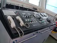 টহল নৌকা বিক্রির জন্য