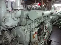 টহল নৌকা বিক্রির জন্য