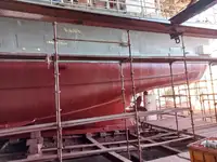 লম্বা লাইনের জাহাজ বিক্রির জন্য